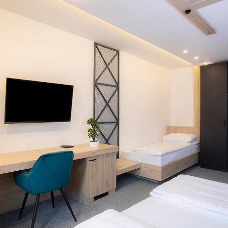 Rooms Bolero ゴレンスカ地方 エクステリア 写真