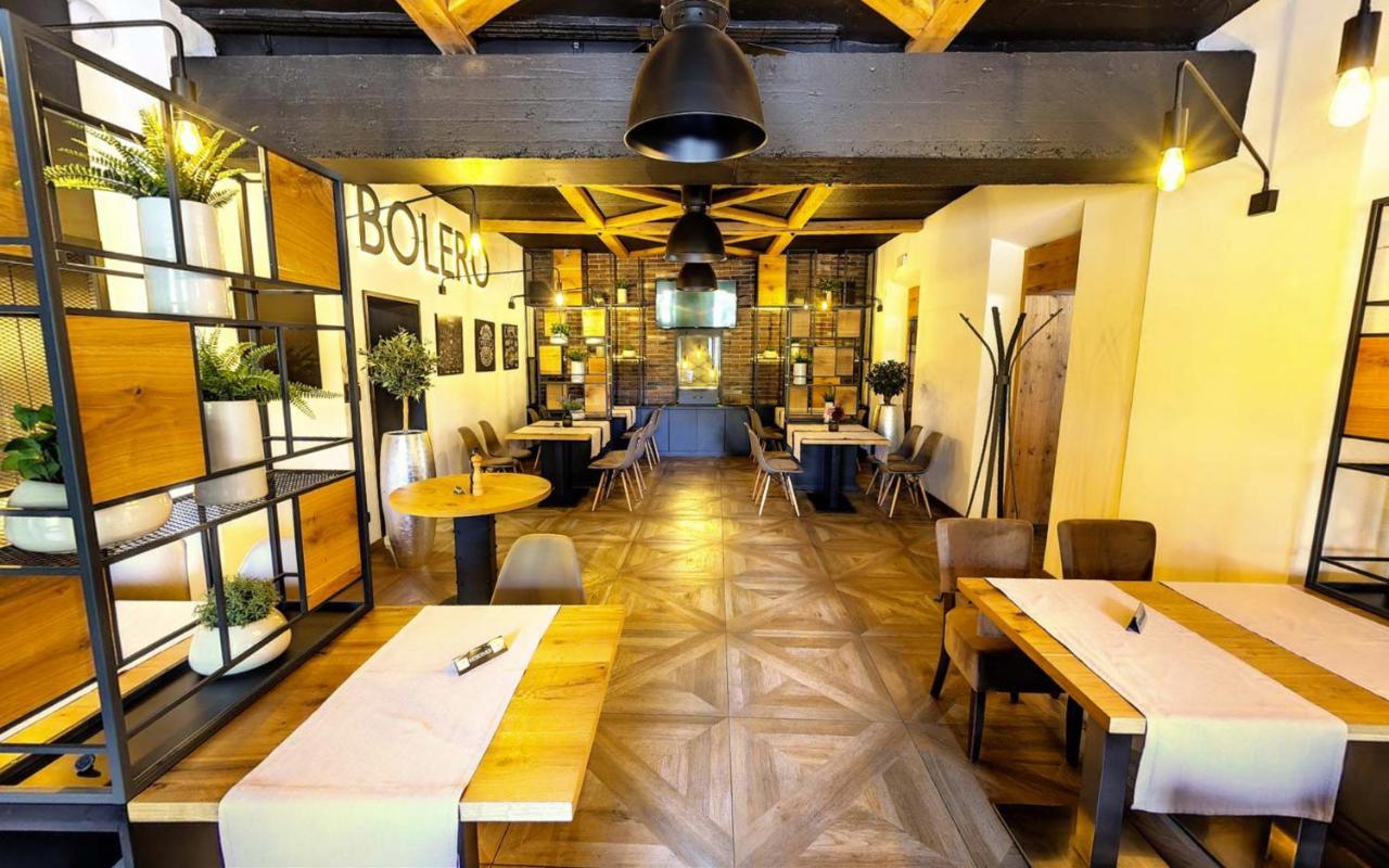 Rooms Bolero ゴレンスカ地方 エクステリア 写真